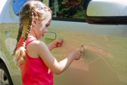 Privathaftpflichtversicherung: Eltern haften für ihre Kinder?